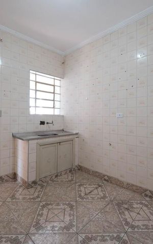 Apartamento para alugar com 75m², 2 quartos e sem vagaCozinha e Área de Serviço