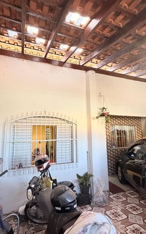 Casa à venda com 109m², 3 quartos e 3 vagasGaragem