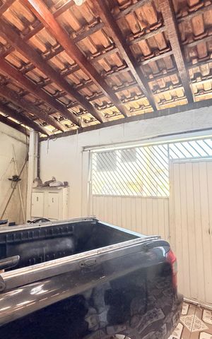Casa à venda com 109m², 3 quartos e 3 vagasGaragem