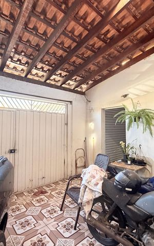 Casa à venda com 109m², 3 quartos e 3 vagasGaragem