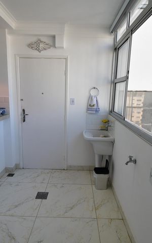 Apartamento à venda com 156m², 3 quartos e sem vagaÁrea de Serviço