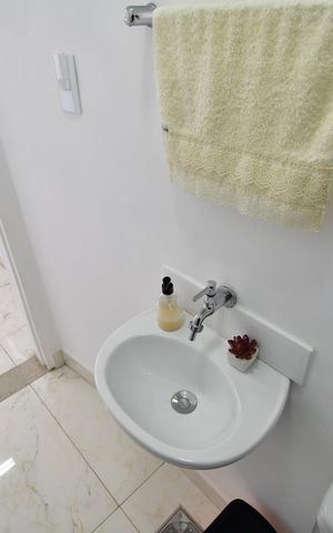 Apartamento à venda com 156m², 3 quartos e sem vagaBanheiro de serviço