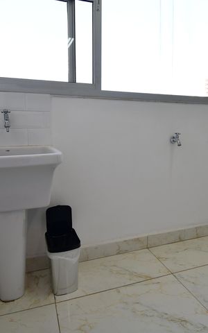 Apartamento à venda com 156m², 3 quartos e sem vagaÁrea de Serviço