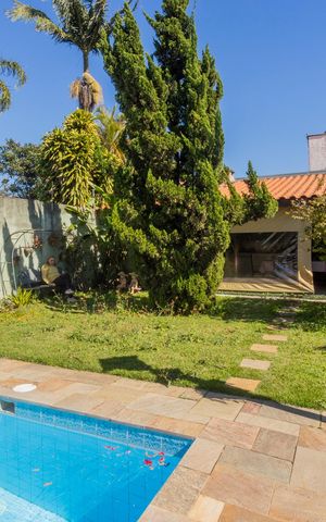 Casa para alugar com 790m², 4 quartos e 7 vagasQuintal