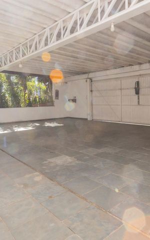 Casa para alugar com 790m², 4 quartos e 7 vagasGaragem