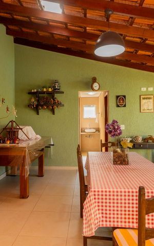 Casa para alugar com 790m², 4 quartos e 7 vagasChurrasqueira