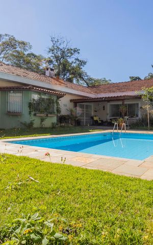 Casa para alugar com 790m², 4 quartos e 7 vagasPiscina
