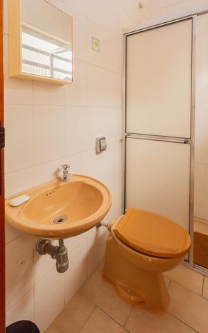 Casa para alugar com 790m², 4 quartos e 7 vagasBanheiro de serviço