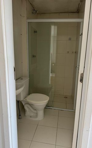 Apartamento à venda com 27m², 1 quarto e 1 vaga Apartamento à venda com 27m², 1 quarto e 1 vagaBanheiro