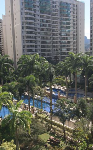 Apartamento à venda com 110m², 3 quartos e 2 vagasSala - Varanda