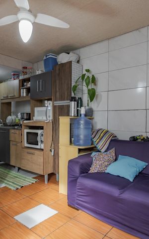 Apartamento à venda com 42m², 2 quartos e 1 vaga Apartamento à venda com 42m², 2 quartos e 1 vagaSala