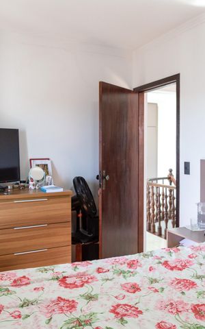 Apartamento à venda com 134m², 3 quartos e 2 vagasQuarto 3