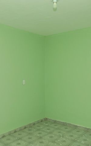 Casa para alugar com 35m², 1 quarto e 1 vagaQuarto