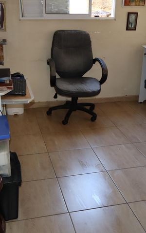 Casa à venda com 85m², 2 quartos e 2 vagasSuíte 1