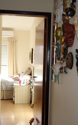 Casa à venda com 85m², 2 quartos e 2 vagasCorredor