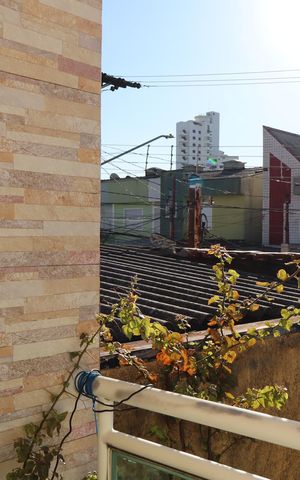 Casa à venda com 85m², 2 quartos e 2 vagasVaranda da suíte 2