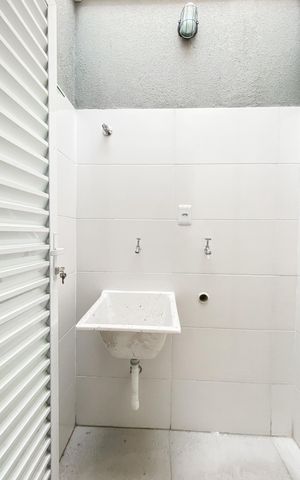 Casa de condomínio para alugar com 60m², 2 quartos e sem vaga Casa de condomínio para alugar com 60m², 2 quartos e sem vagaÁrea de Serviço