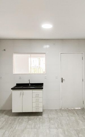 Casa de condomínio para alugar com 60m², 2 quartos e sem vaga Casa de condomínio para alugar com 60m², 2 quartos e sem vagaSala/cozinha