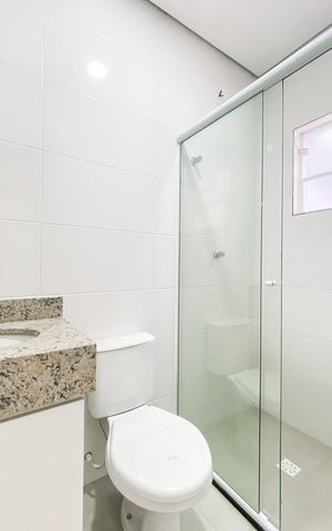 Casa de condomínio para alugar com 60m², 2 quartos e sem vaga Casa de condomínio para alugar com 60m², 2 quartos e sem vagaBanheiro social