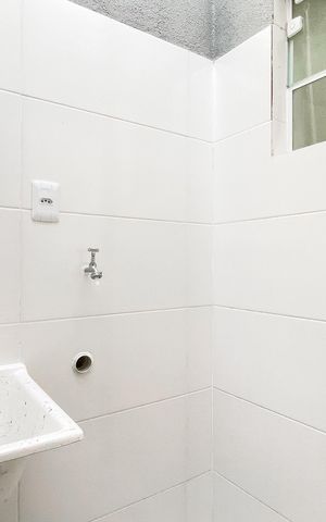 Casa de condomínio para alugar com 60m², 2 quartos e sem vaga Casa de condomínio para alugar com 60m², 2 quartos e sem vagaÁrea de Serviço