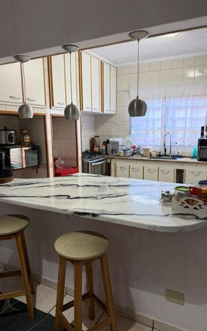 Casa para alugar com 170m², 3 quartos e 2 vagas
