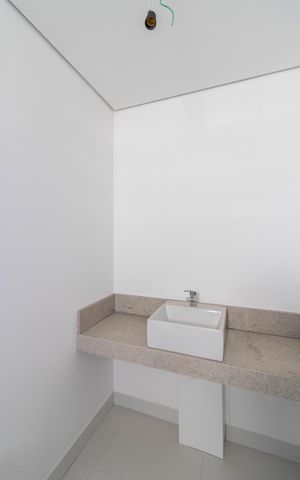 Apartamento à venda com 150m², 3 quartos e 3 vagas Apartamento à venda com 150m², 3 quartos e 3 vagasSuíte 3