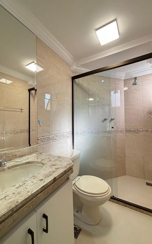 Apartamento à venda com 86m², 2 quartos e 2 vagasBanheiro