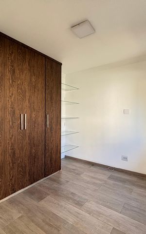 Apartamento à venda com 86m², 2 quartos e 2 vagasSala