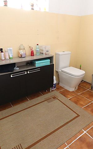 Casa para alugar com 200m², 3 quartos e sem vagaBanheiro social