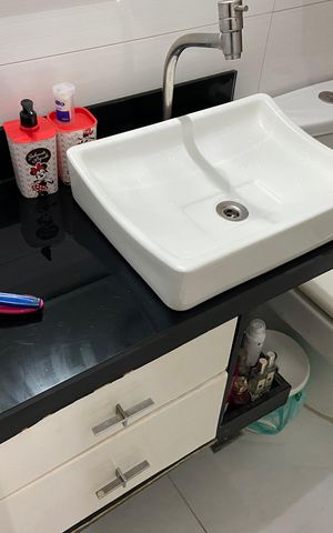 Apartamento à venda com 67m², 3 quartos e 1 vaga Apartamento à venda com 67m², 3 quartos e 1 vagaBanheiro