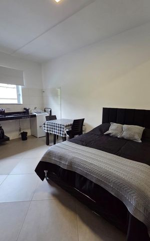 Casa de condomínio para alugar com 30m², 1 quarto e sem vaga