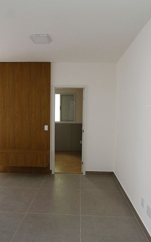 Apartamento para alugar com 35m², 1 quarto e 1 vagaSala