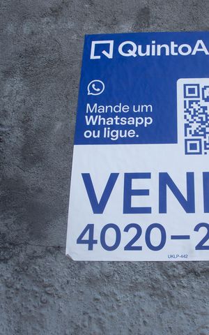 Casa à venda com 290m², 3 quartos e 3 vagas Casa à venda com 290m², 3 quartos e 3 vagasPlaca