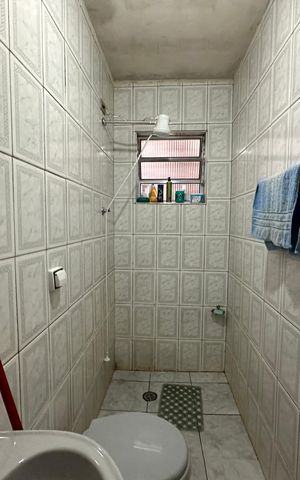 Casa à venda com 206m², 2 quartos e 1 vaga Casa à venda com 206m², 2 quartos e 1 vagaBanheiro Social