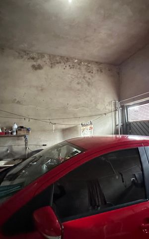 Casa à venda com 206m², 2 quartos e 1 vaga Casa à venda com 206m², 2 quartos e 1 vagaGaragem