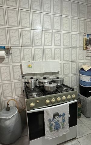 Casa à venda com 206m², 2 quartos e 1 vaga Casa à venda com 206m², 2 quartos e 1 vagaCozinha
