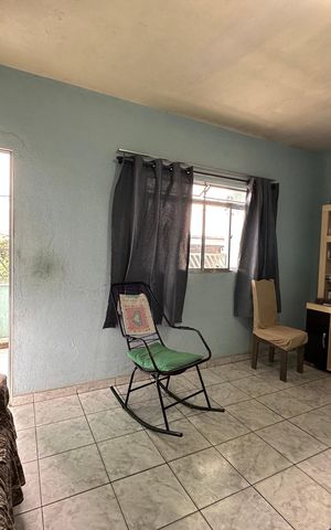 Casa à venda com 206m², 2 quartos e 1 vaga Casa à venda com 206m², 2 quartos e 1 vagaSala