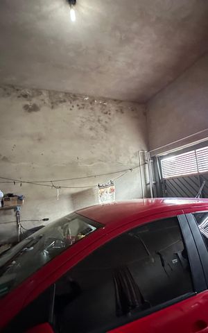 Casa à venda com 206m², 2 quartos e 1 vaga Casa à venda com 206m², 2 quartos e 1 vagaGaragem