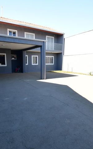 Casa à venda com 237m², 3 quartos e 6 vagasQuintal