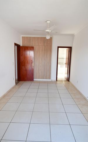 Casa à venda com 237m², 3 quartos e 6 vagasQuarto 3 - Suíte
