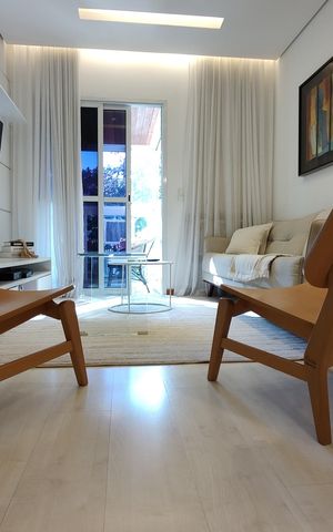 Apartamento à venda com 101m², 3 quartos e 2 vagas Apartamento à venda com 101m², 3 quartos e 2 vagasSala