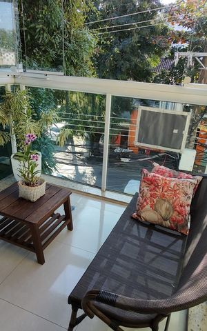 Apartamento à venda com 101m², 3 quartos e 2 vagas Apartamento à venda com 101m², 3 quartos e 2 vagasVaranda