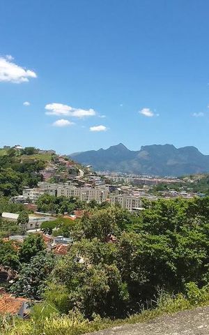 Casa de condomínio à venda com 200m², 4 quartos e 1 vaga Casa de condomínio à venda com 200m², 4 quartos e 1 vagaVista