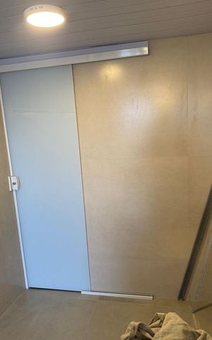 Casa de condomínio à venda com 200m², 4 quartos e 1 vaga