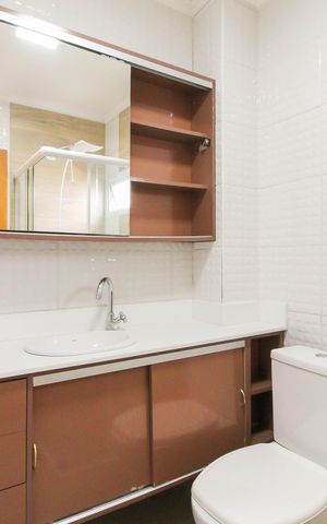 Apartamento à venda com 65m², 2 quartos e 1 vagaBanheiro social