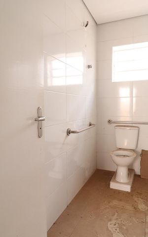Casa para alugar com 180m², 4 quartos e 4 vagasBanheiro Social 1