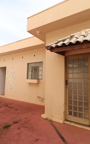Casa para alugar com 180m², 4 quartos e 4 vagasEdícula