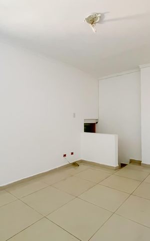 Casa para alugar com 70m², 2 quartos e 1 vaga Casa para alugar com 70m², 2 quartos e 1 vagaQuarto 1