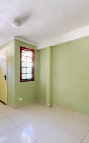 Casa para alugar com 70m², 2 quartos e 1 vaga Casa para alugar com 70m², 2 quartos e 1 vagaSala