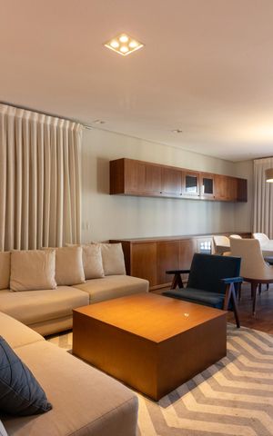 Apartamento para alugar com 151m², 3 quartos e 3 vagas Apartamento para alugar com 151m², 3 quartos e 3 vagasSala